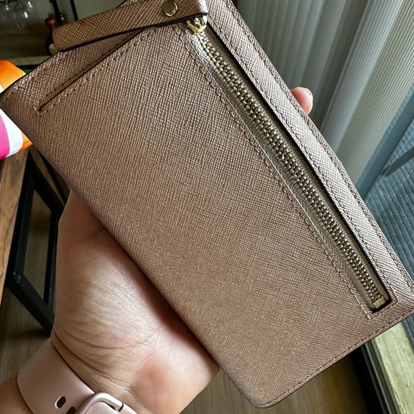 Kate Spade wallet - Picture 5 of 6